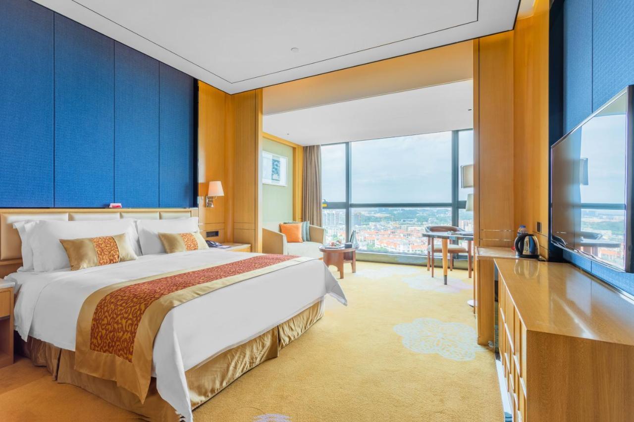 Ramada Foshan Nanhai Exteriör bild