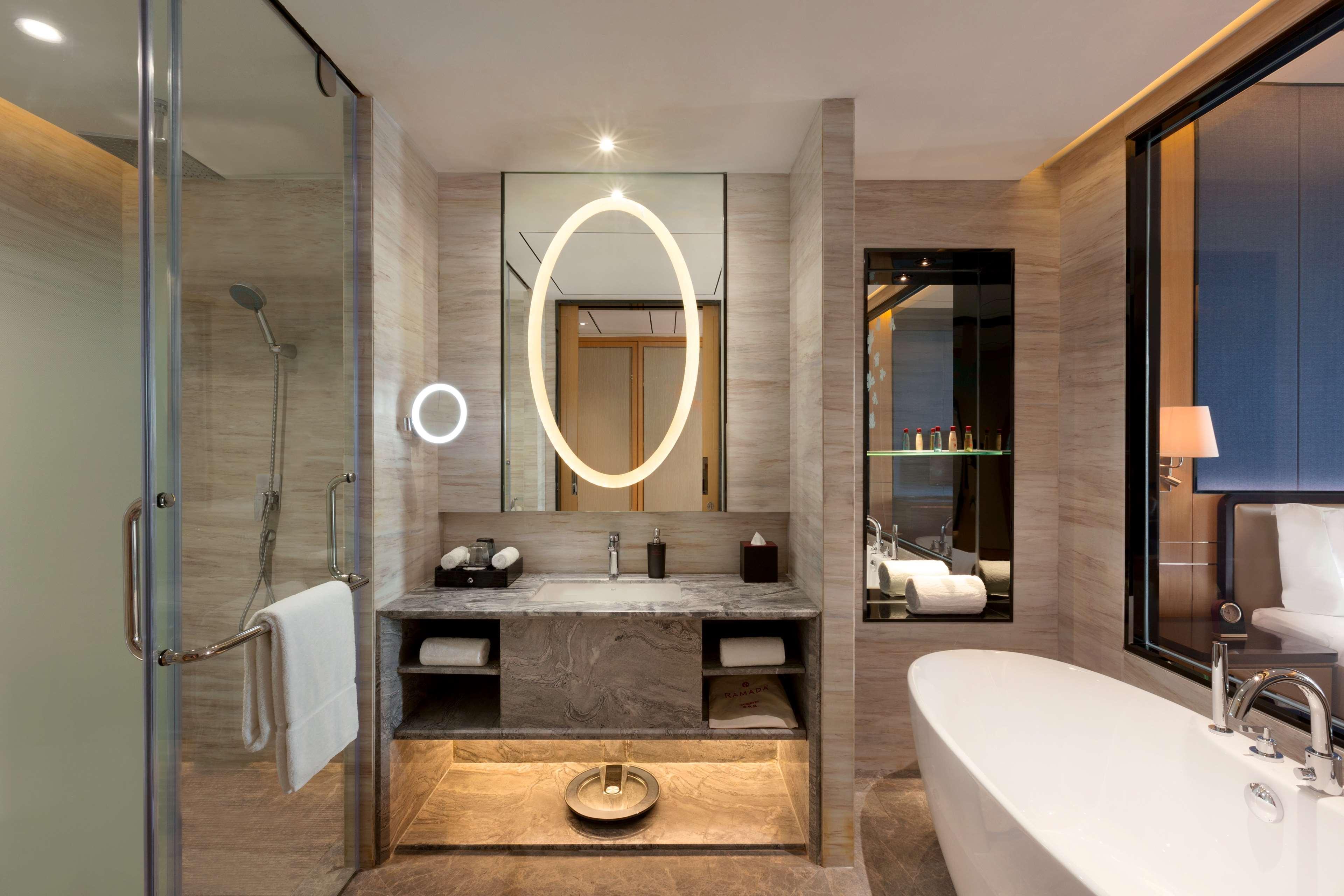 Ramada Foshan Nanhai Exteriör bild
