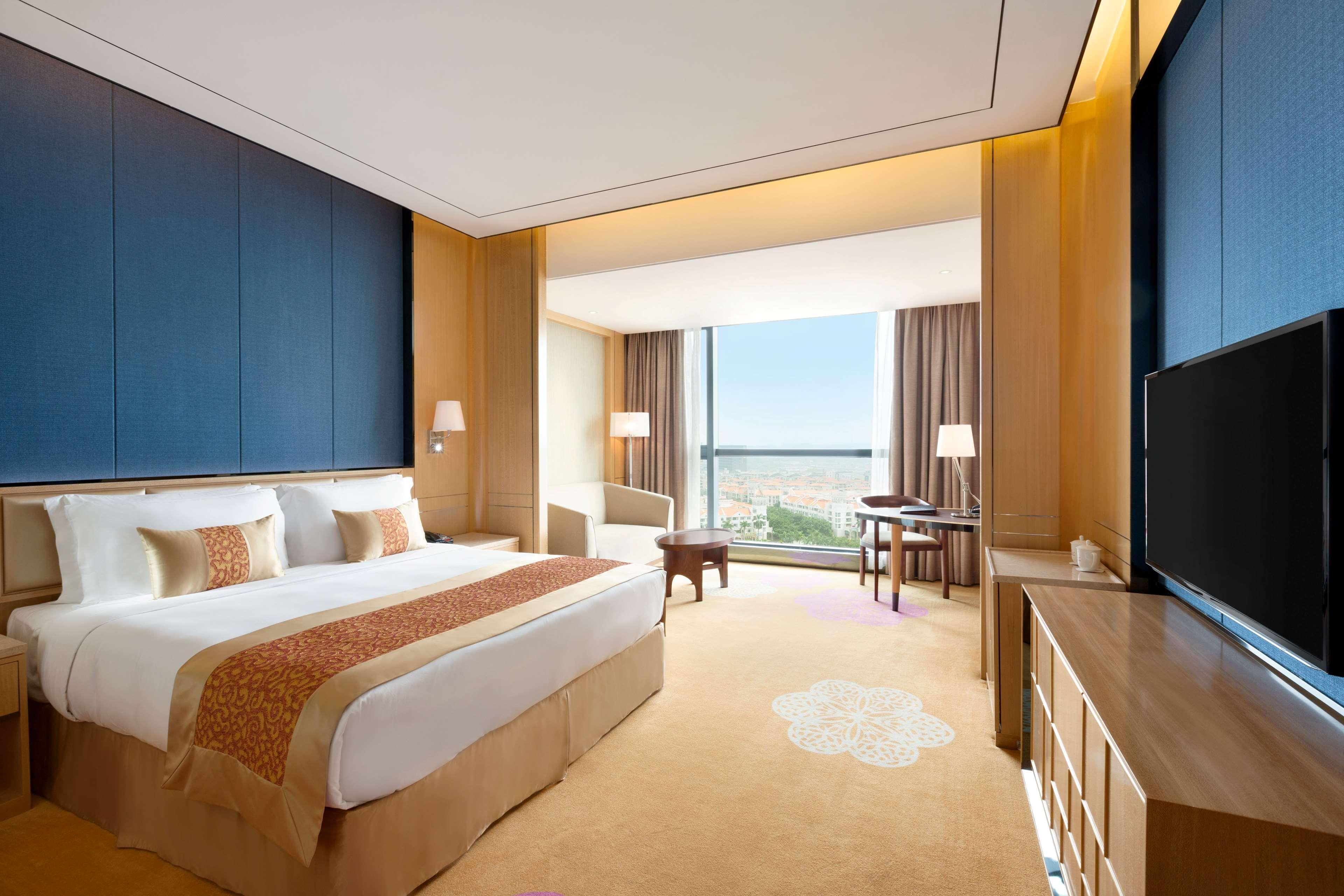 Ramada Foshan Nanhai Exteriör bild