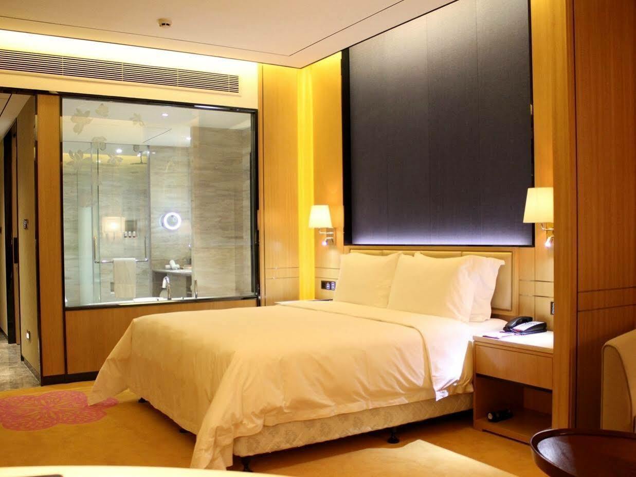 Ramada Foshan Nanhai Exteriör bild